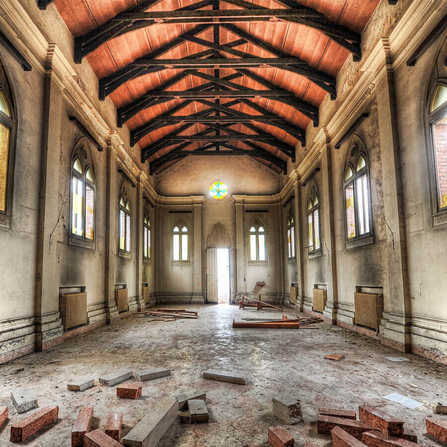 URBEX. Fotografie in punta di piedi