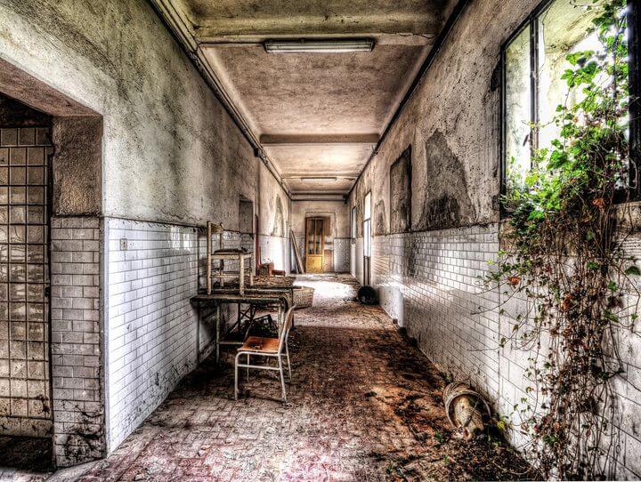 Urbex-Pierluigi Mioli-Area0.Uno
